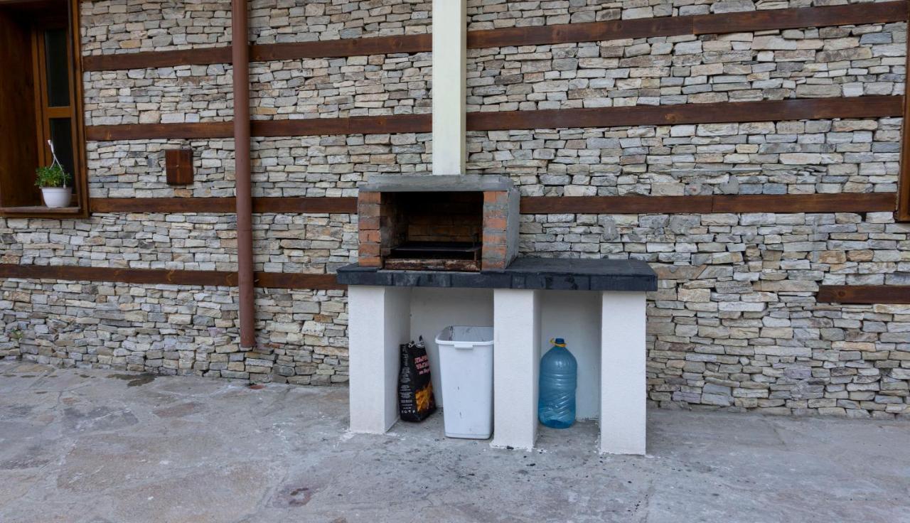 Two Bedroom Apartments In Murphys Lodge Bansko Exterior photo